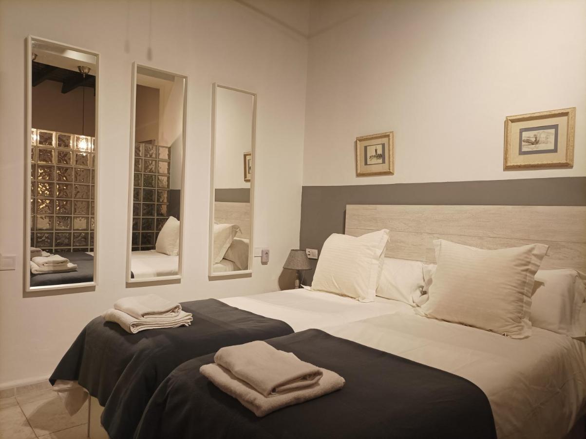 Encantador Apartamento En El Centro Севілья Екстер'єр фото